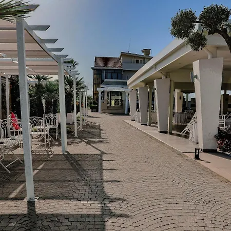 Hotel Nelton 3*