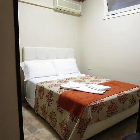 Nelton Hotell Scafati