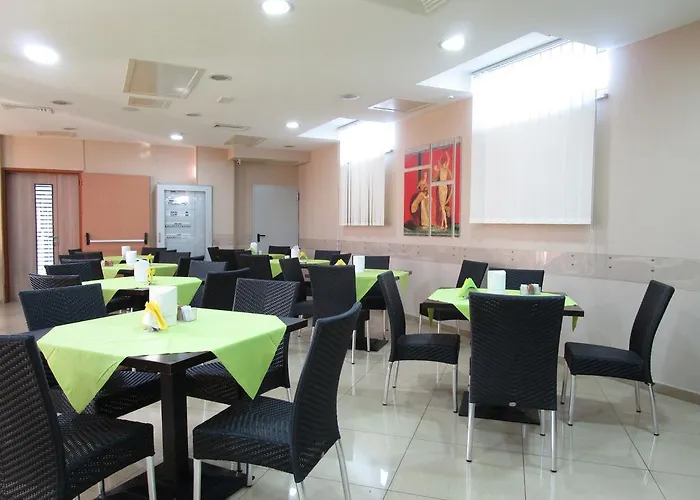 Otel Nelton Scafati